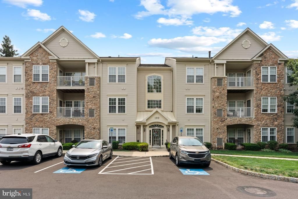 100 DOUGLAS FIR DRIVE , WARRINGTON, PA 18976