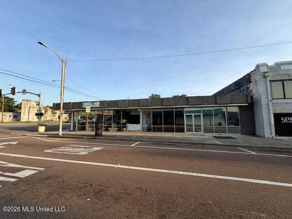 230 State Street, McComb, MS 39648