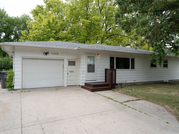 1715 19th Street S, Moorhead, MN 56560