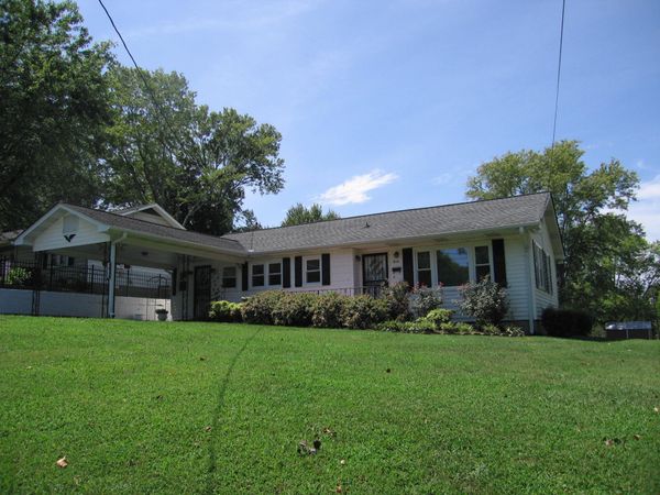 1814 Ogle Dr SE, Cleveland, TN 37311