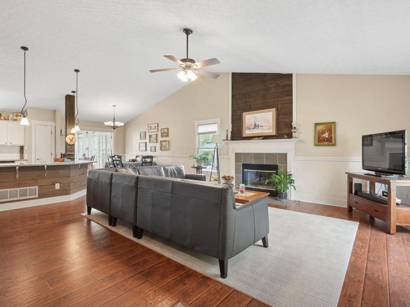 318 Pecan Court, Delaware, OH 43015 Photo 6