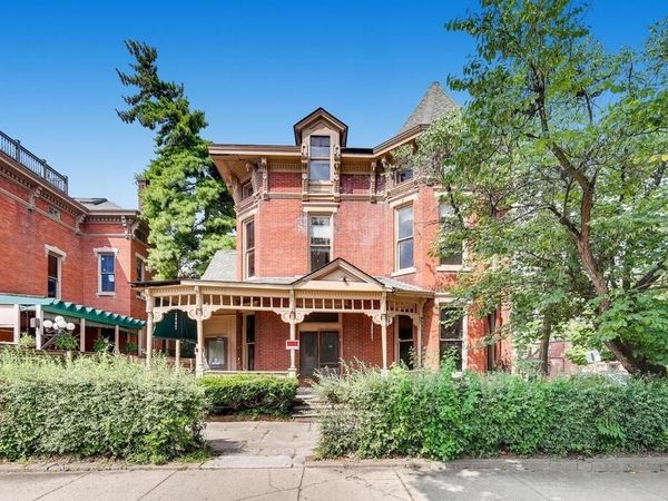 955 S High Street , Columbus, OH 43206