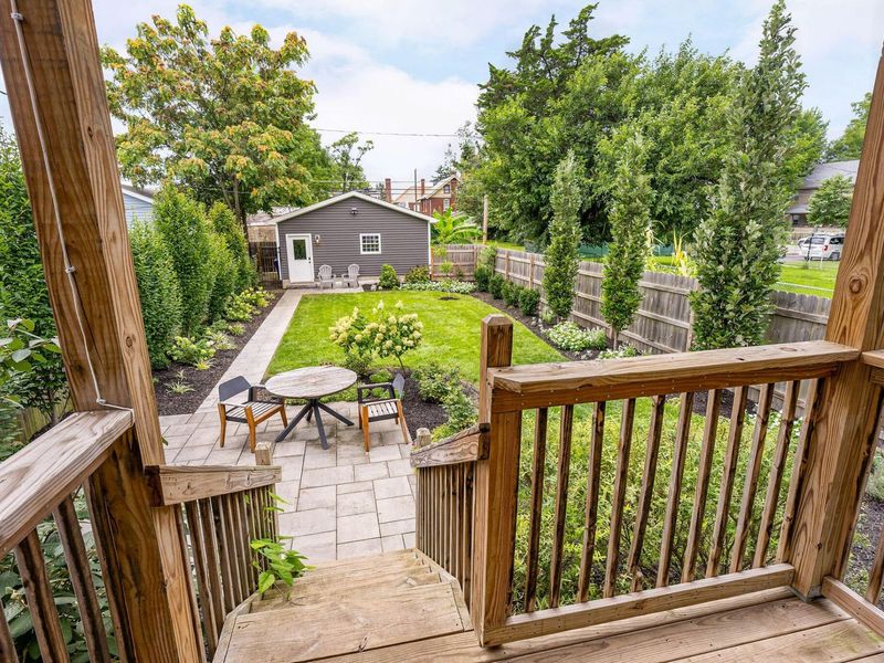 1035 S Champion Avenue, Columbus, OH 43206 Photo 9