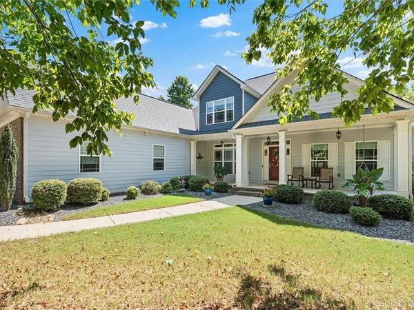 212 Overlook Way , Carrollton, GA 30117