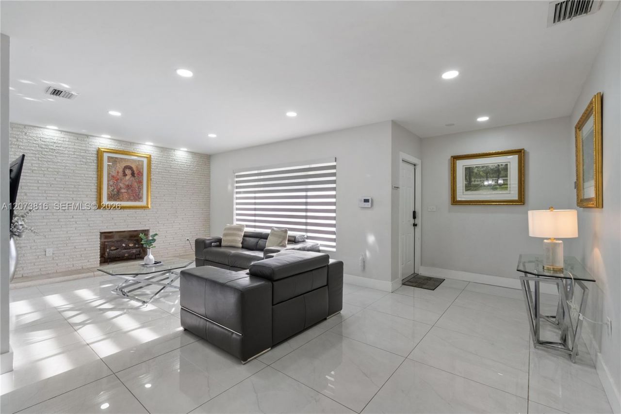 18820 NW 7th Ave , Miami Gardens, FL 33169 Photo