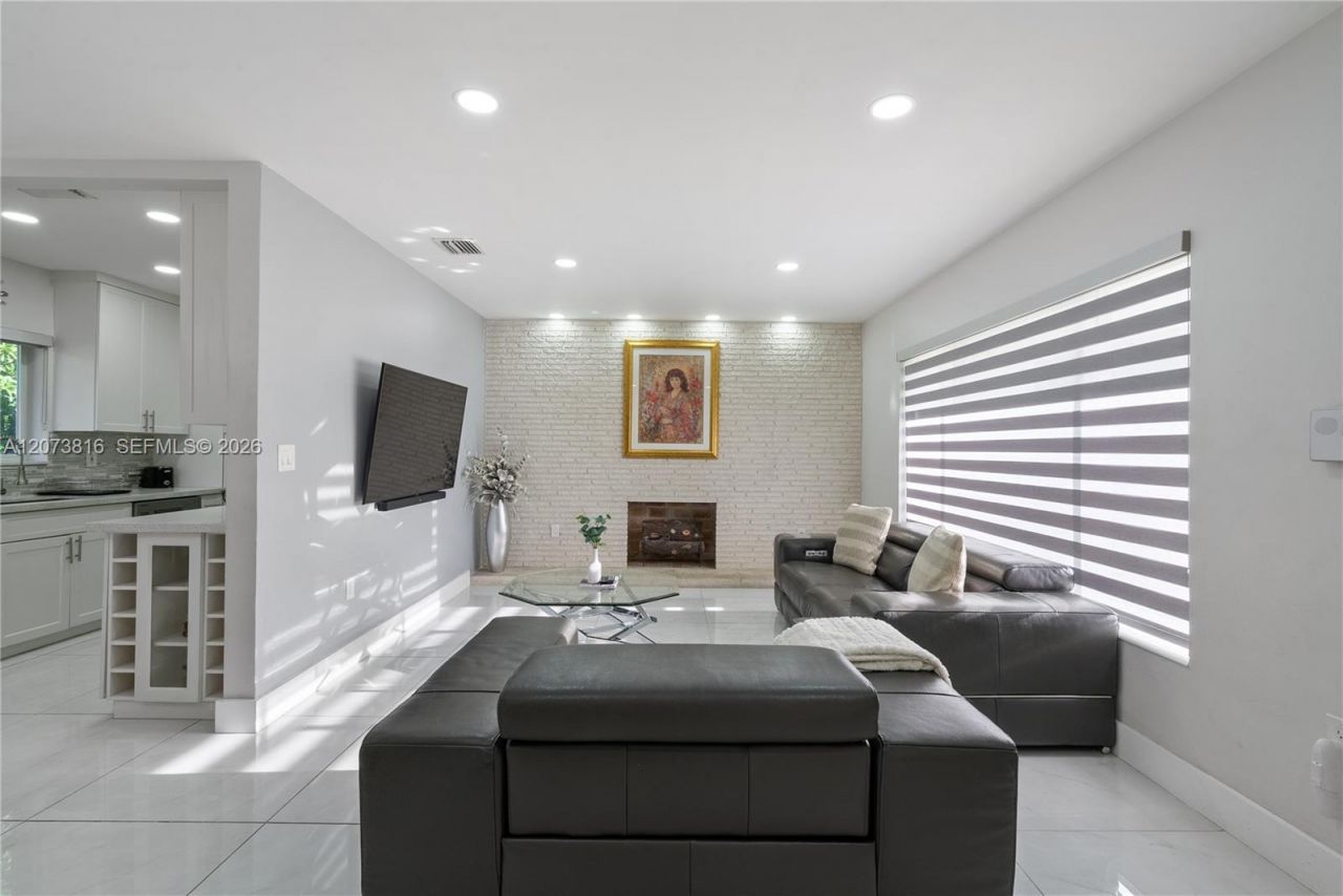 18820 NW 7th Ave , Miami Gardens, FL 33169 Photo