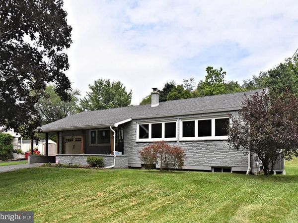 1066 MANATAWNY STREET, POTTSTOWN, PA 19464