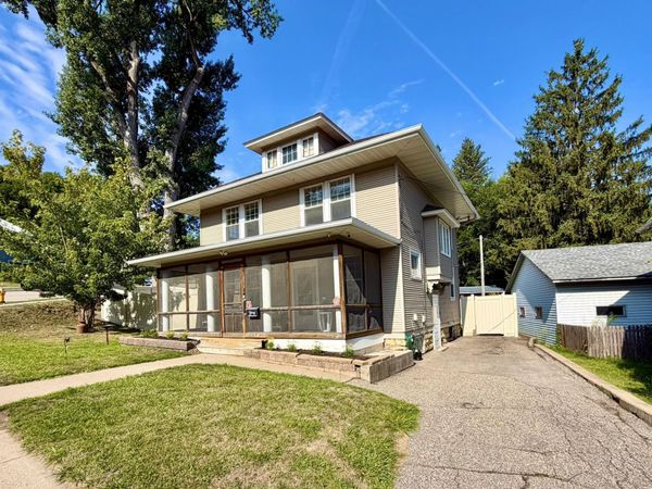 1030 West Avenue, Red Wing, MN 55066