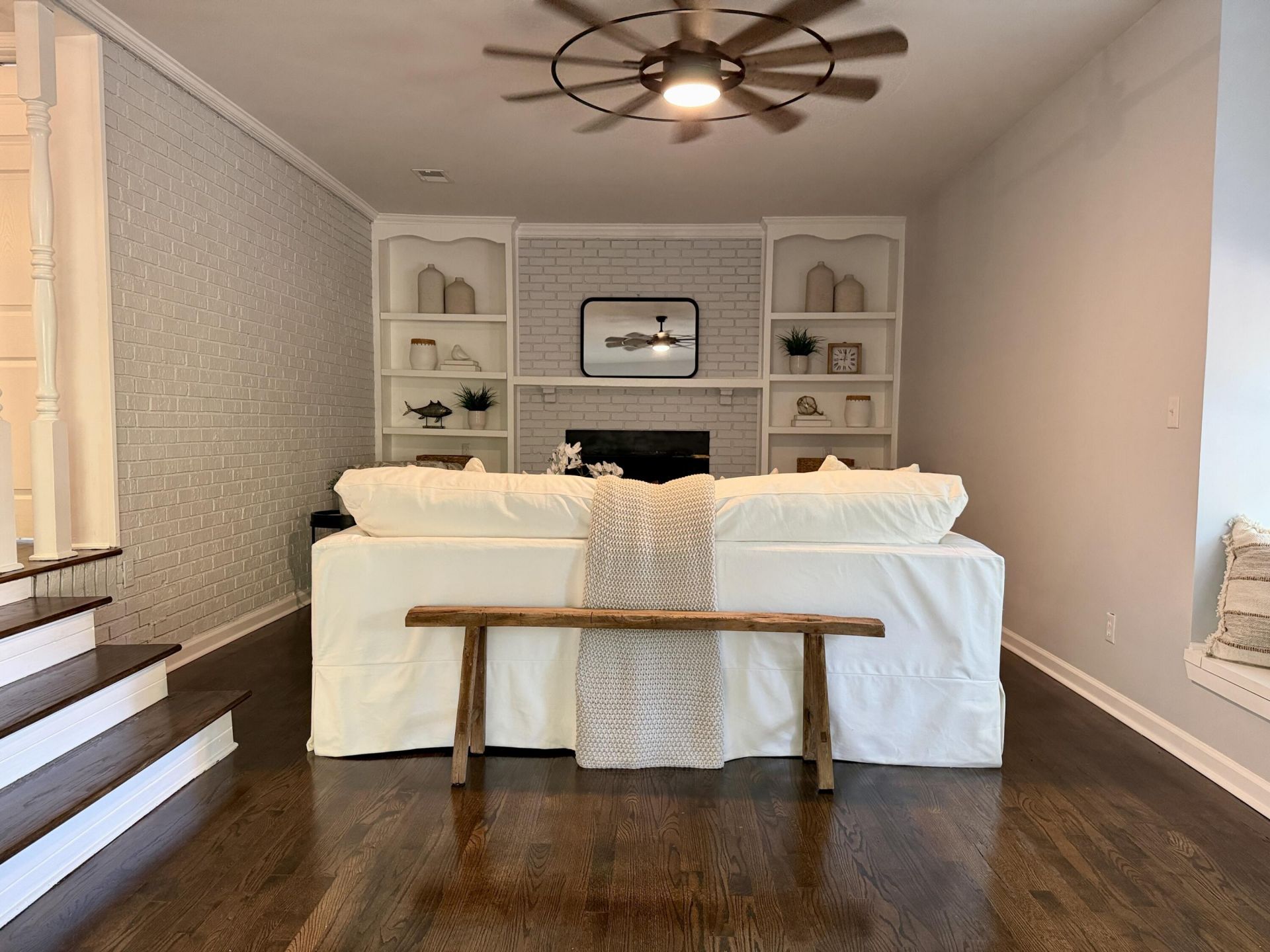 1455 Village Road Photo 10