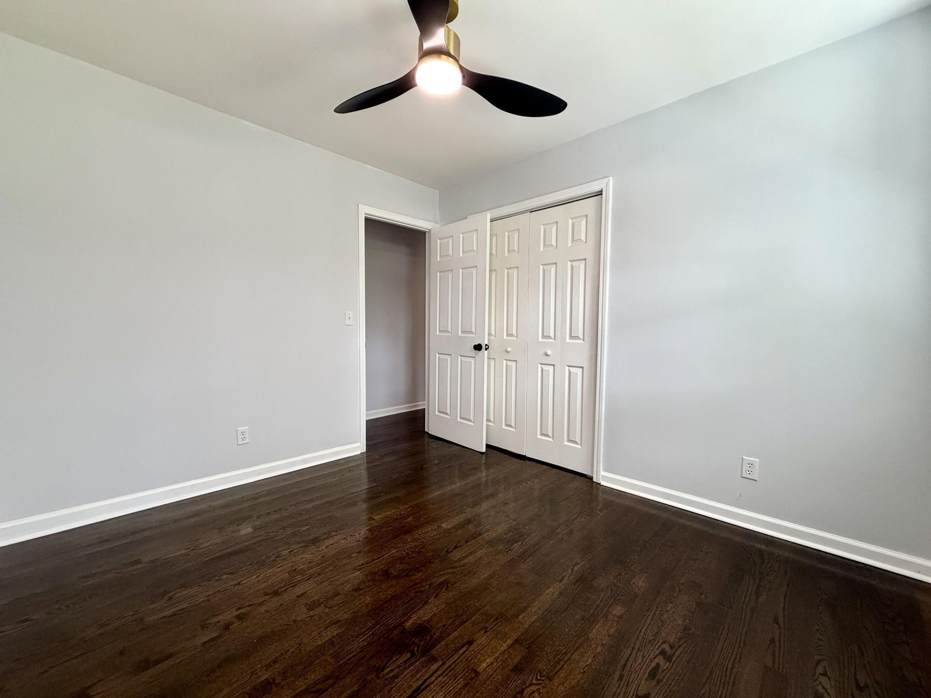 1455 Village Road Photo 33