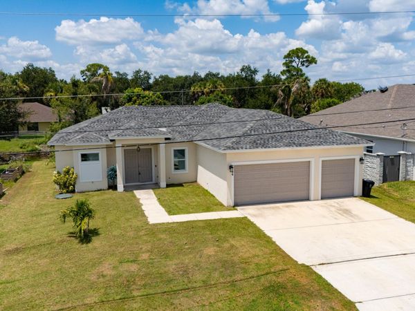 2366 SW BLAINE Terrace, Port St. Lucie, FL 34953