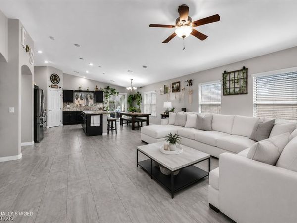 4504 Silverwind Road , North Las Vegas, NV 89031