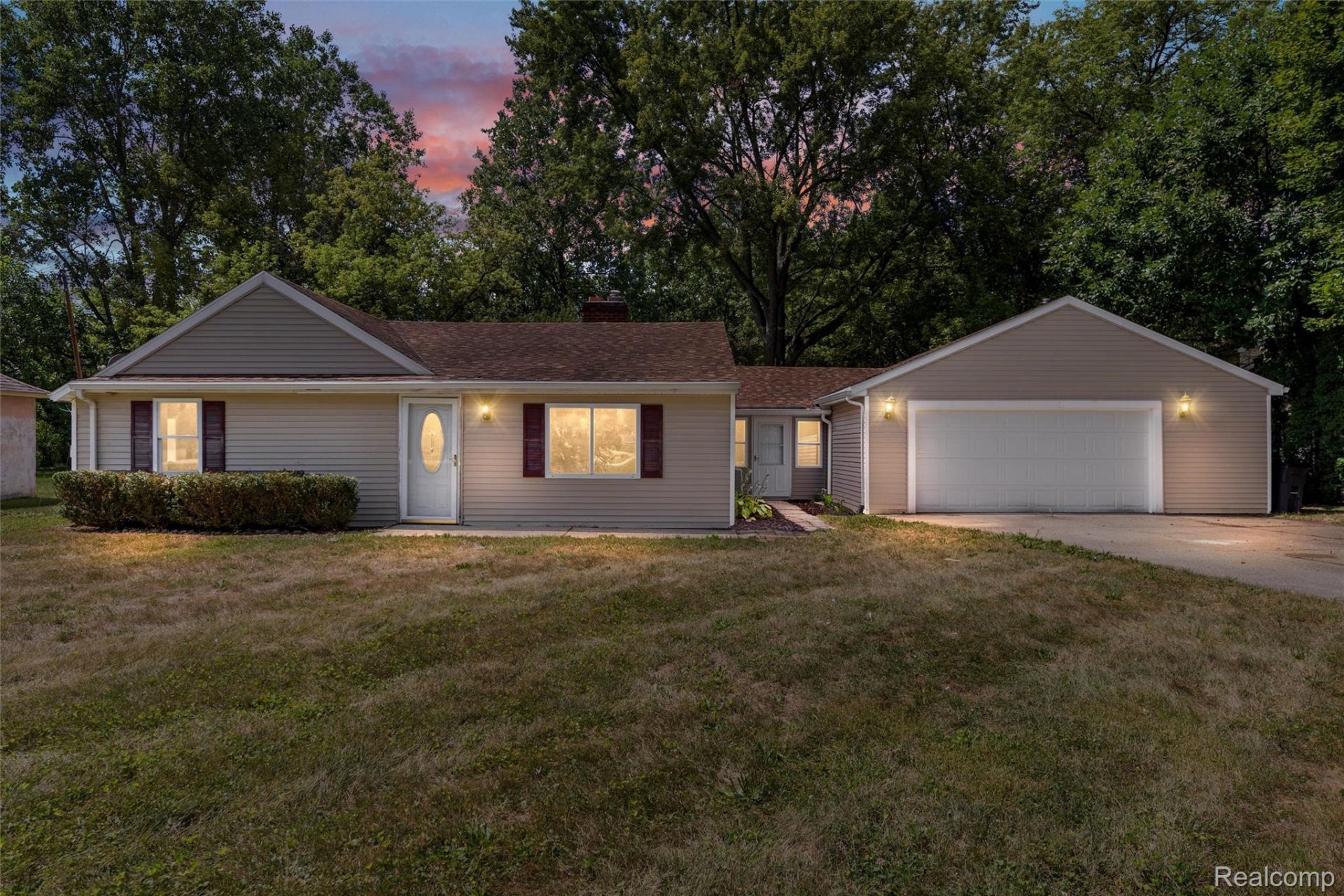 1156 Rinn Street, Burton, Mi 48509 Main Photo