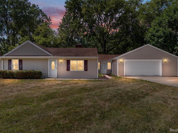 1156 Rinn Street, Burton, Mi 48509
