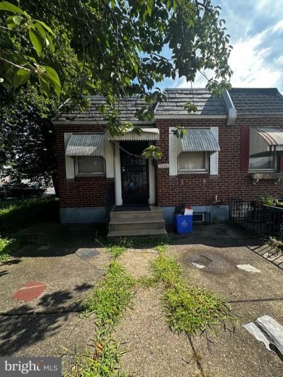 2001 E Cheltenham Avenue, Philadelphia, PA 19124 Main Photo