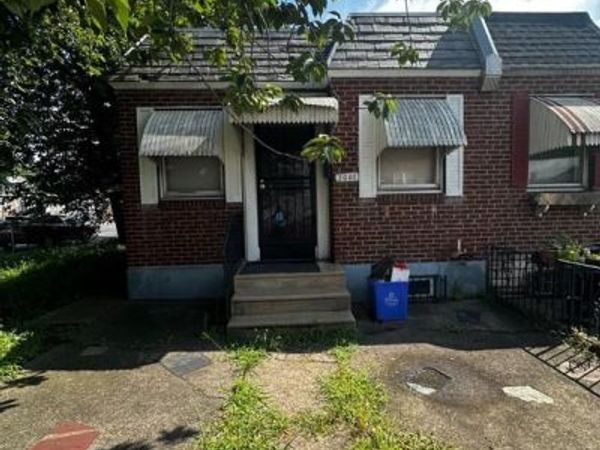 2001 E CHELTENHAM AVENUE, PHILADELPHIA, PA 19124