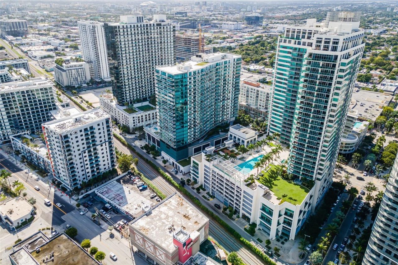 3301 NE 1st Ave , Unit H1503, Miami, FL 33137 Photo