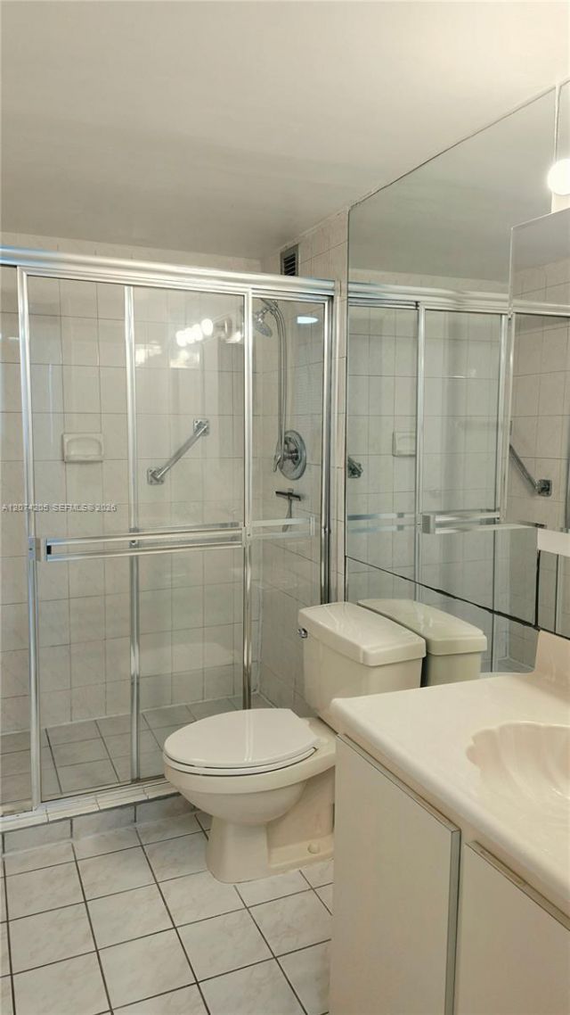 1849 S Ocean Dr , Unit 202, Hallandale Beach, FL 33009 Photo