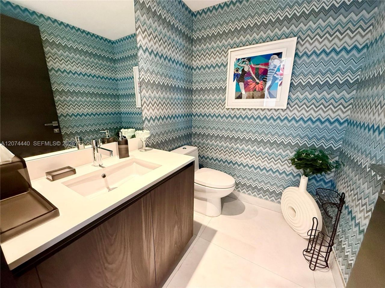 3131 NE 7th Ave , Unit 2306, Miami, FL 33137 Photo
