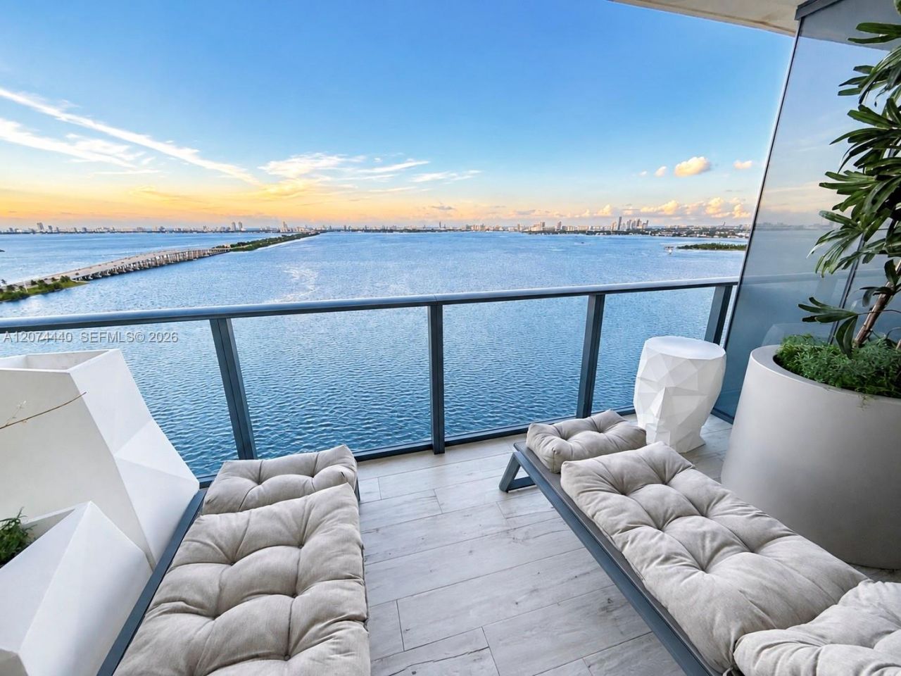3131 NE 7th Ave , Unit 2306, Miami, FL 33137 Photo