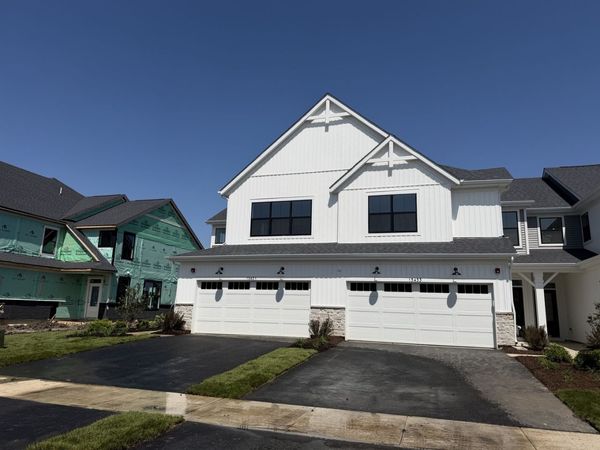 15451 W Amelia Circle, Lockport, IL 60441