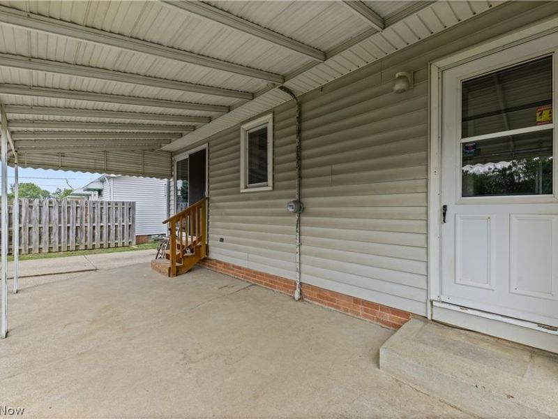 578 E Dartmoor Avenue, Seven Hills, OH 44131 Photo 47