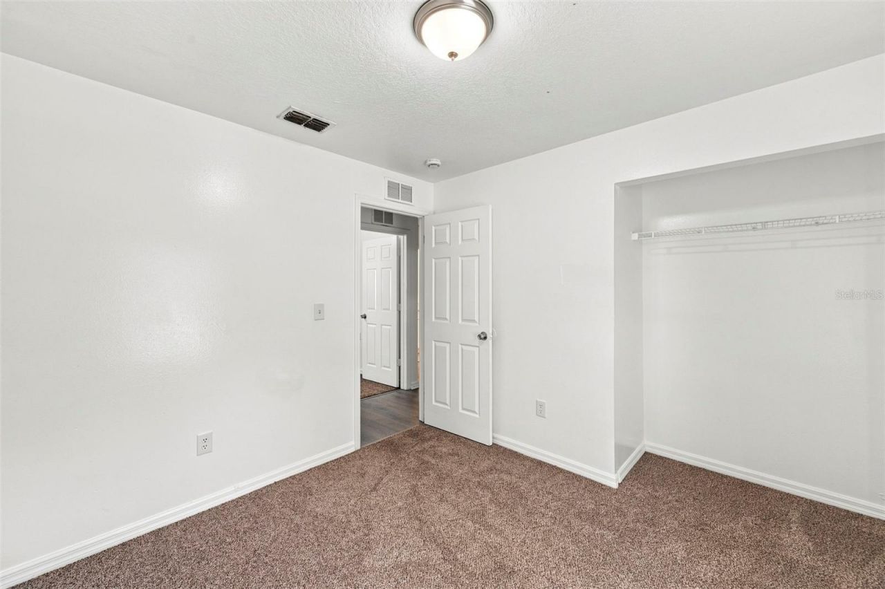 980 13th Avenue S, Saint Petersburg, FL 33705 Photo