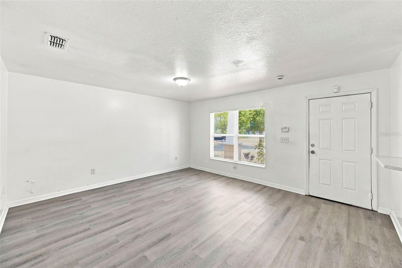 980 13th Avenue S, Saint Petersburg, FL 33705 Photo