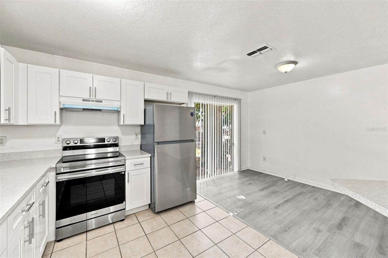 980 13th Avenue S, Saint Petersburg, FL 33705 Photo