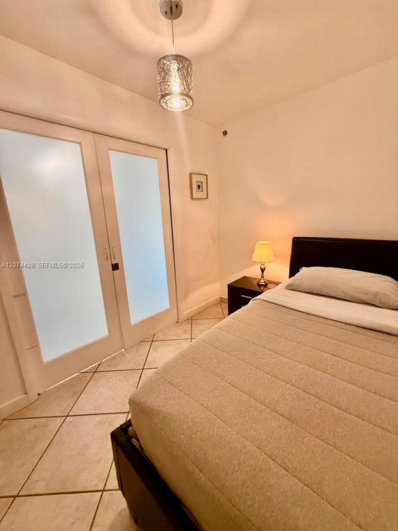 19701 E Country Club Dr , Unit 5605, Aventura, FL 33180 Photo