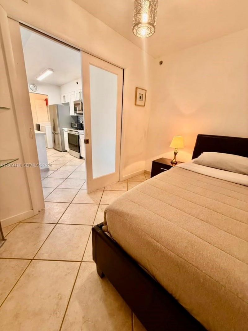19701 E Country Club Dr , Unit 5605, Aventura, FL 33180 Photo