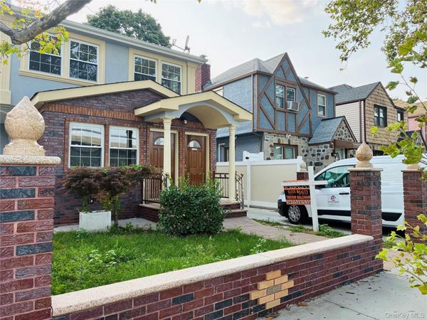 130-42 vanwyck exp , South Ozone Park, NY 11420
