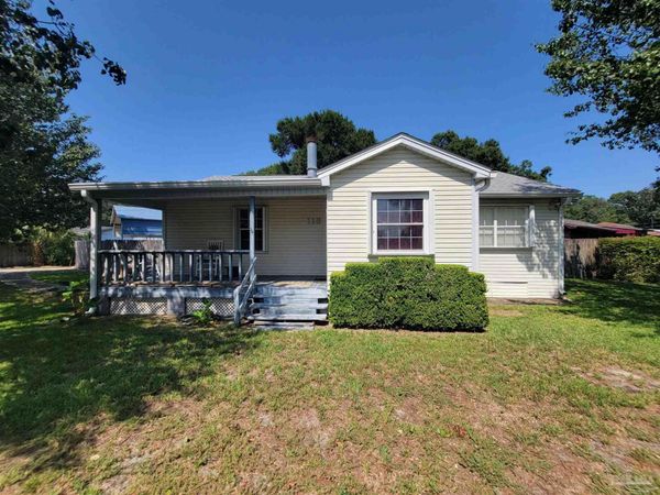 113 Reed Rd, Pensacola, FL 32507