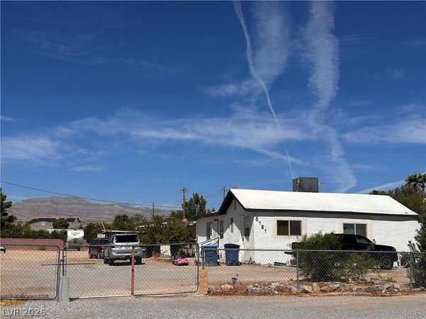 5181 N Tioga Way , Las Vegas, NV 89149
