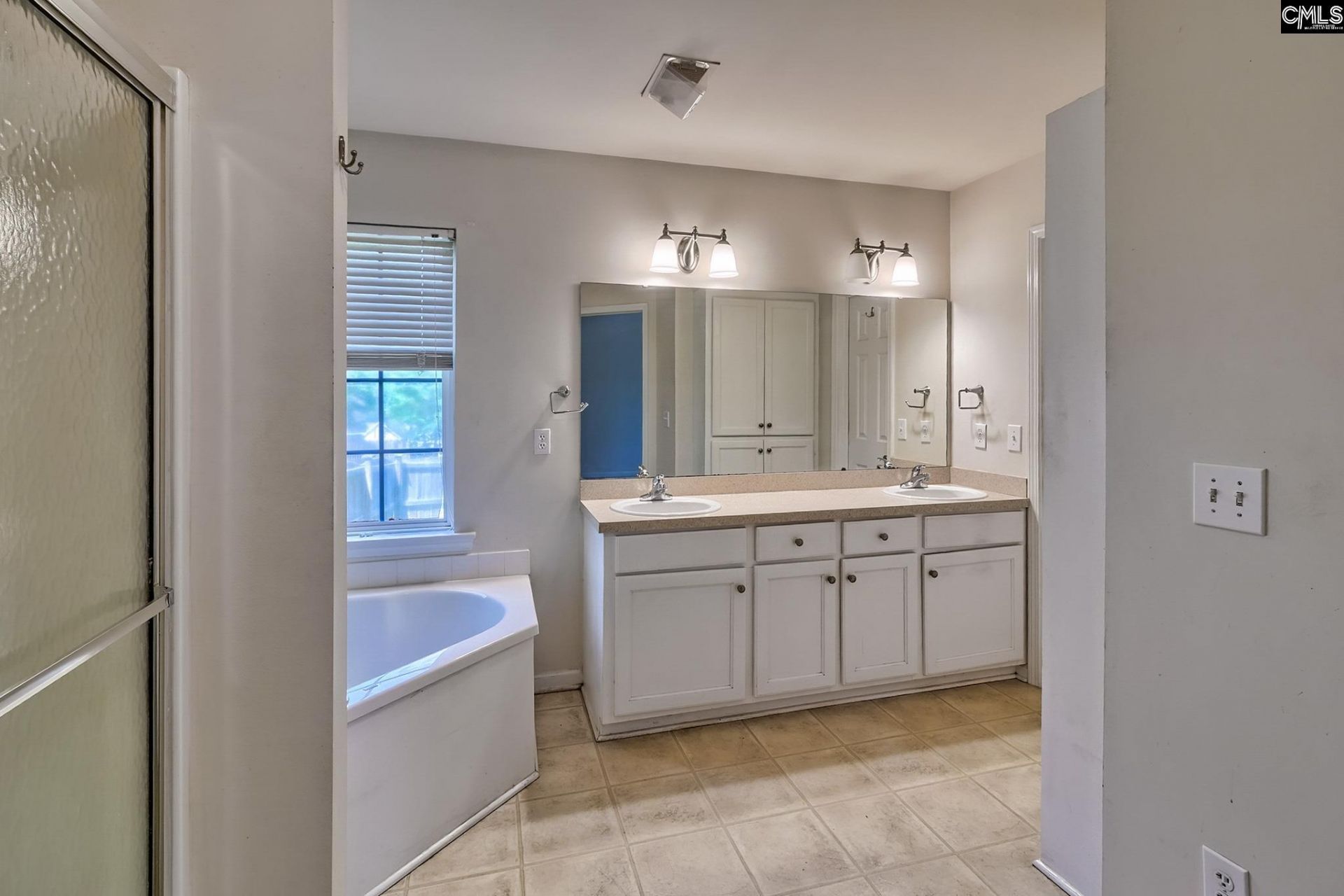 622 Cottontail Court N Photo 22