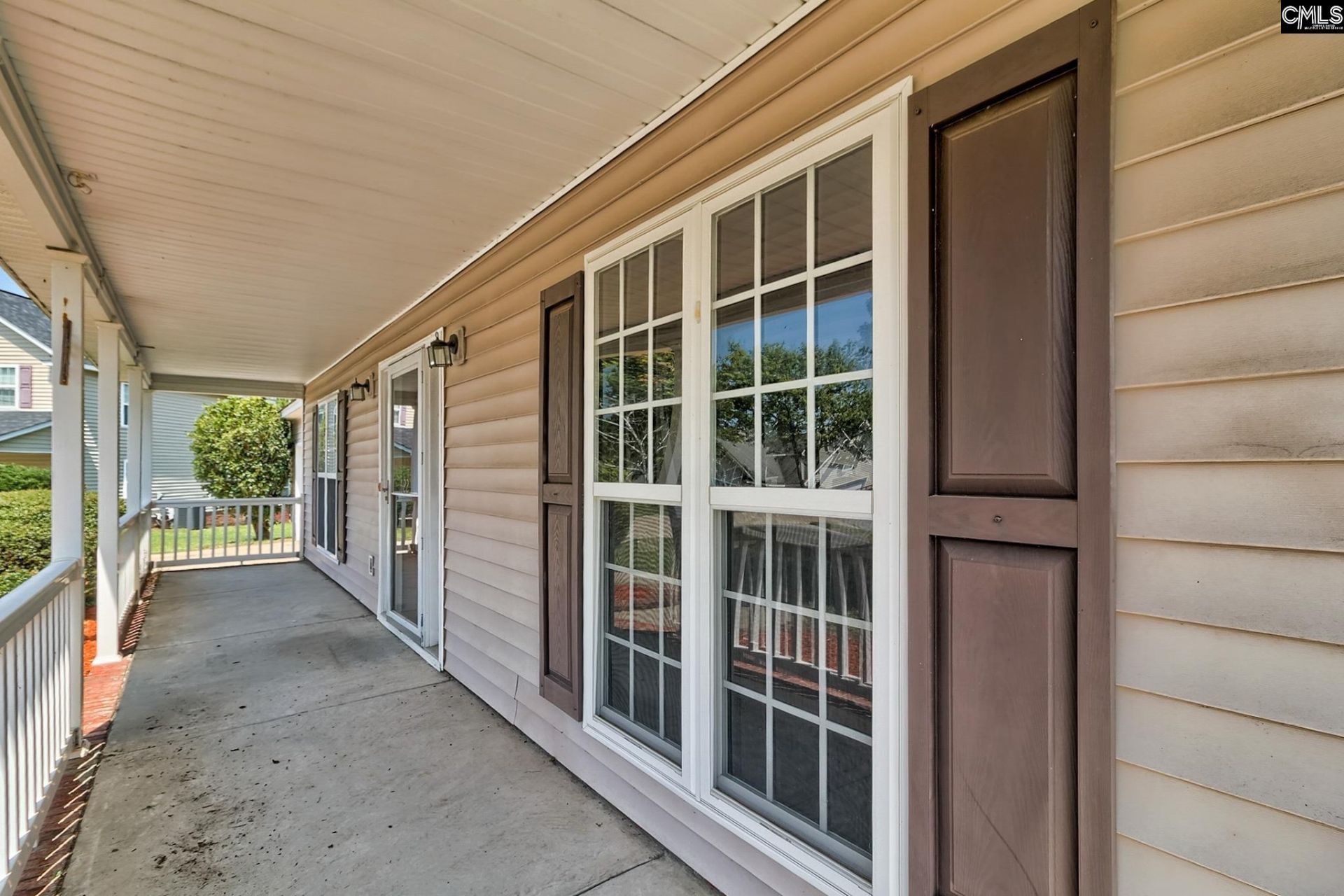 622 Cottontail Court N Photo 3