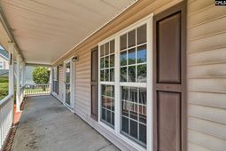 622 Cottontail Court N photo 4