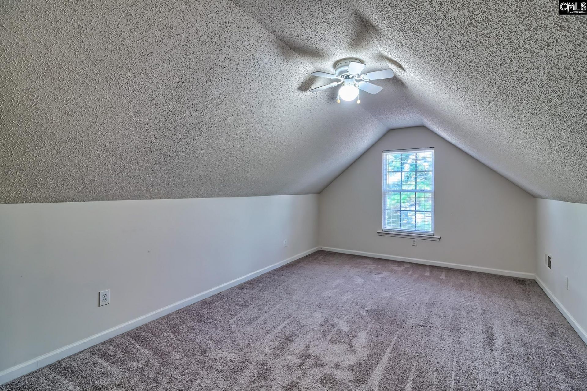 622 Cottontail Court N Photo 35