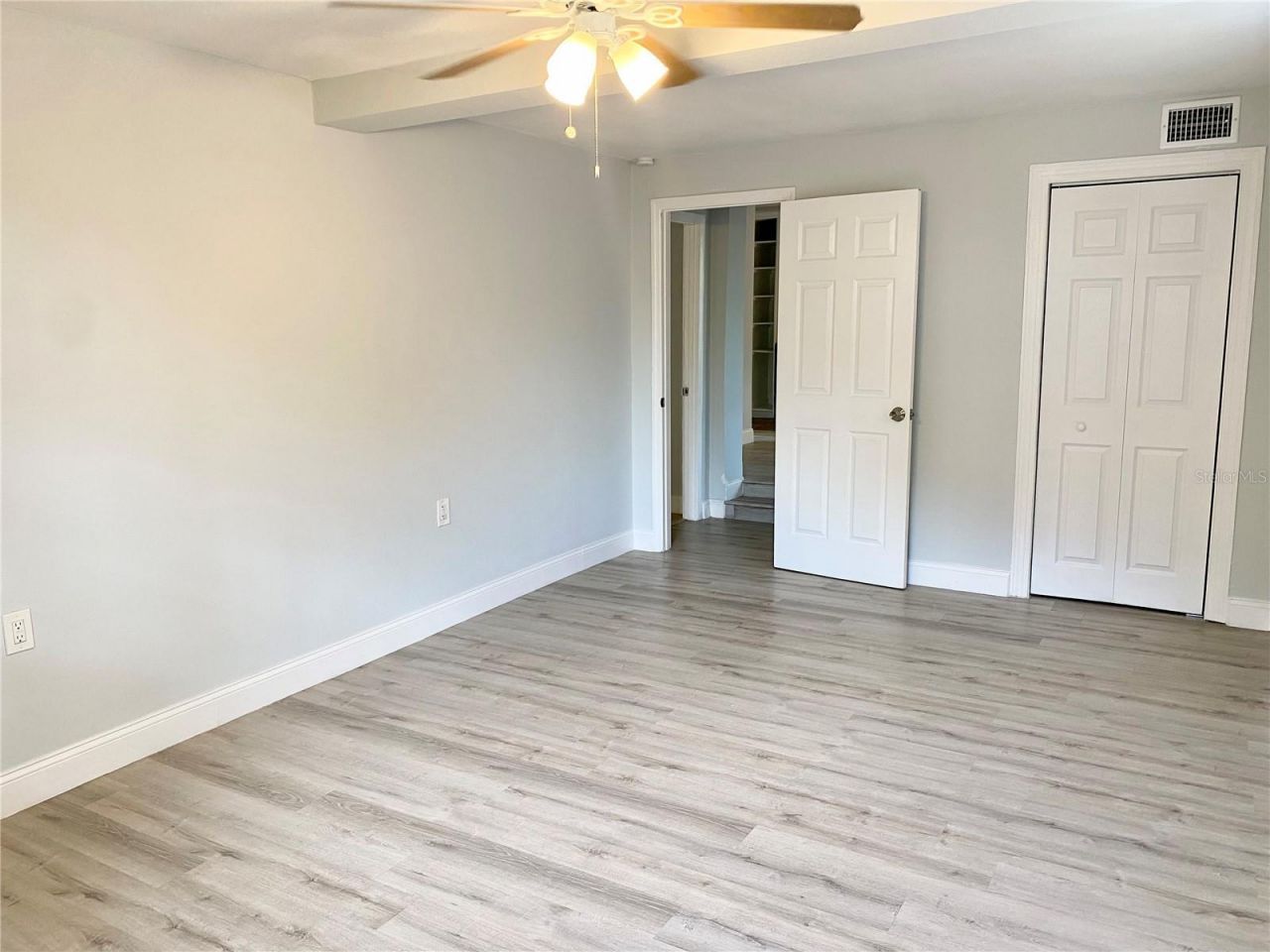 2343 8th Street S, Saint Petersburg, FL 33705 Photo