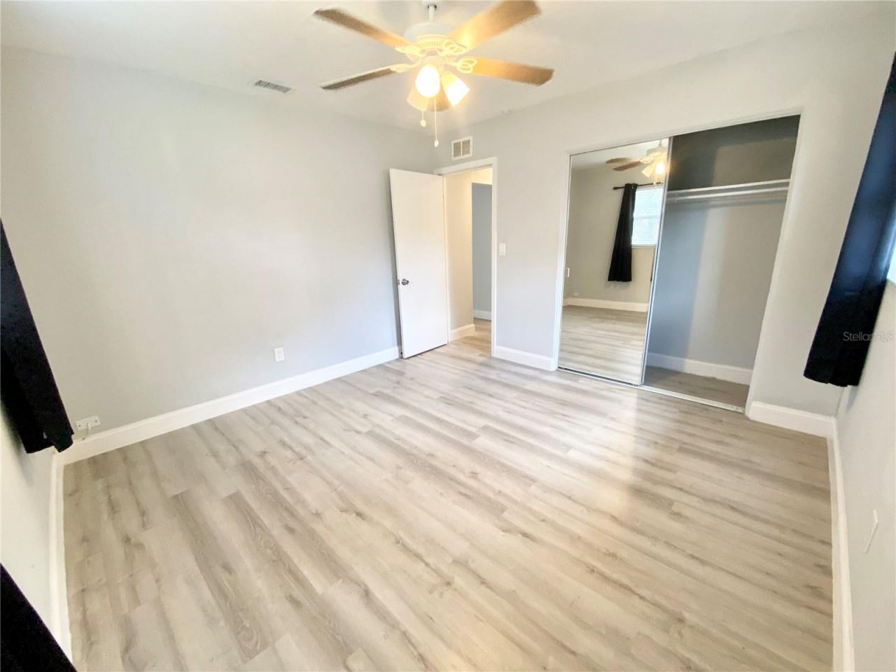 2343 8th Street S, Saint Petersburg, FL 33705 Photo