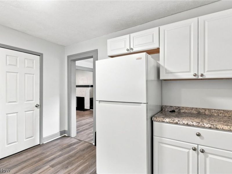 1000 Lovers Lane, Akron, OH 44306 Photo 15