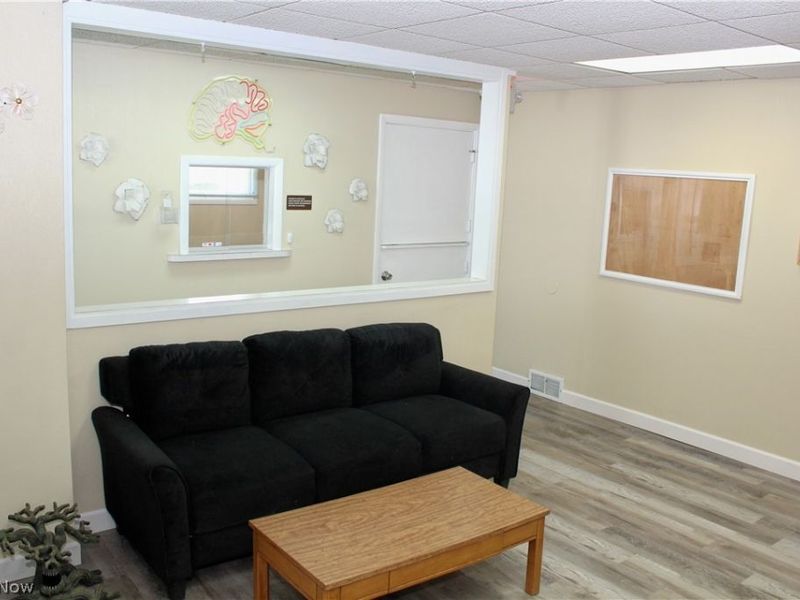 1455 Parkman Road NW, Warren, OH 44485 Photo 4