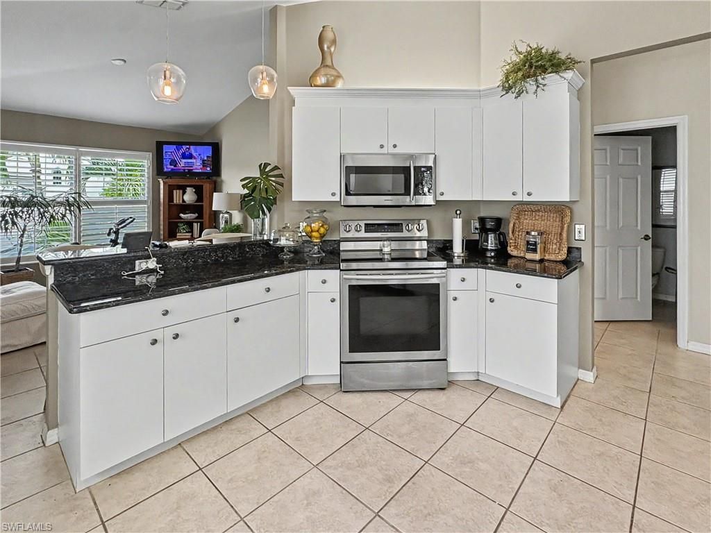 5932 Sand Wedge Ln , Unit 1708, Naples, FL 34110 Photo
