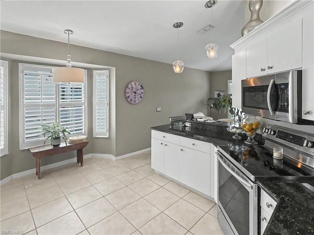 5932 Sand Wedge Ln , Unit 1708, Naples, FL 34110 Photo
