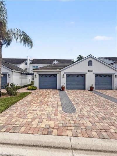 5932 Sand Wedge Ln , Unit 1708, Naples, FL 34110 Photo