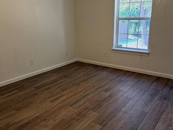 1231 Douglas Circle, Noble, OK 73068