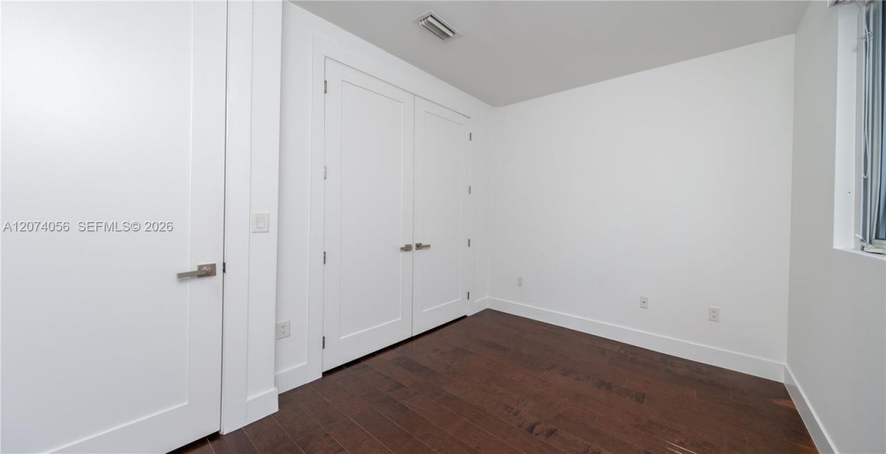 9165 NW 33rd St , Unit 9165, Doral, FL 33172 Photo