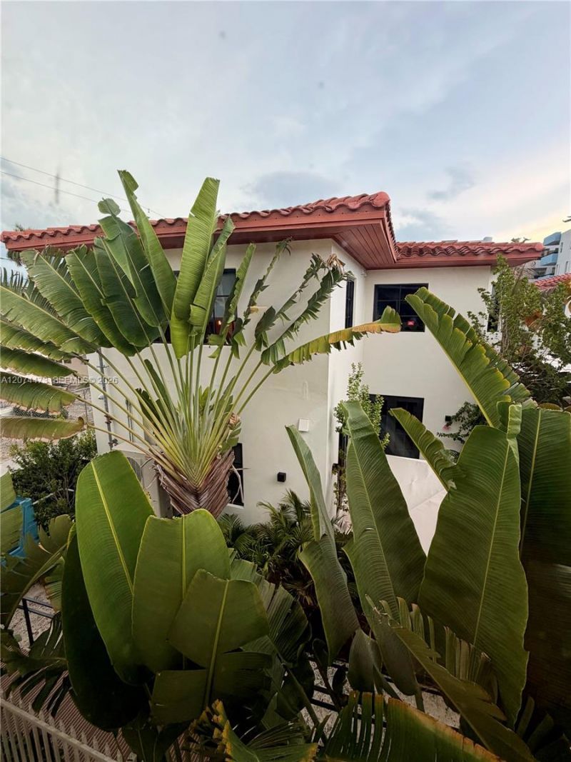 7400 Harding Ave , Unit 20, Miami Beach, FL 33141 Photo