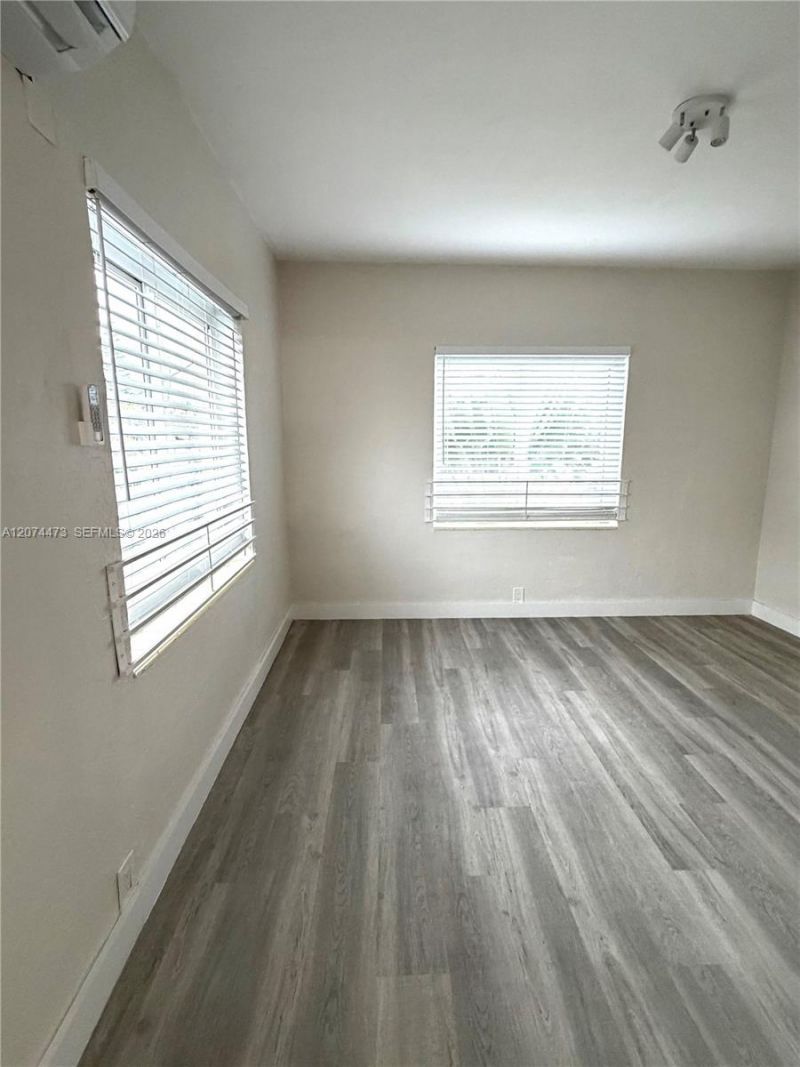 7400 Harding Ave , Unit 20, Miami Beach, FL 33141 Photo