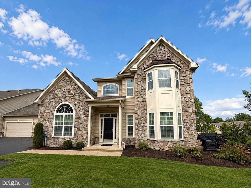 124 THORNHILL LANE , NEWTOWN, PA 18940